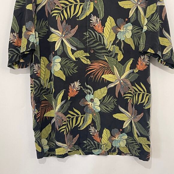 Tommy Bahama Button Down 100% Silk Shirt Mens Large Black Green Tropical Floral - Picture 9 of 10